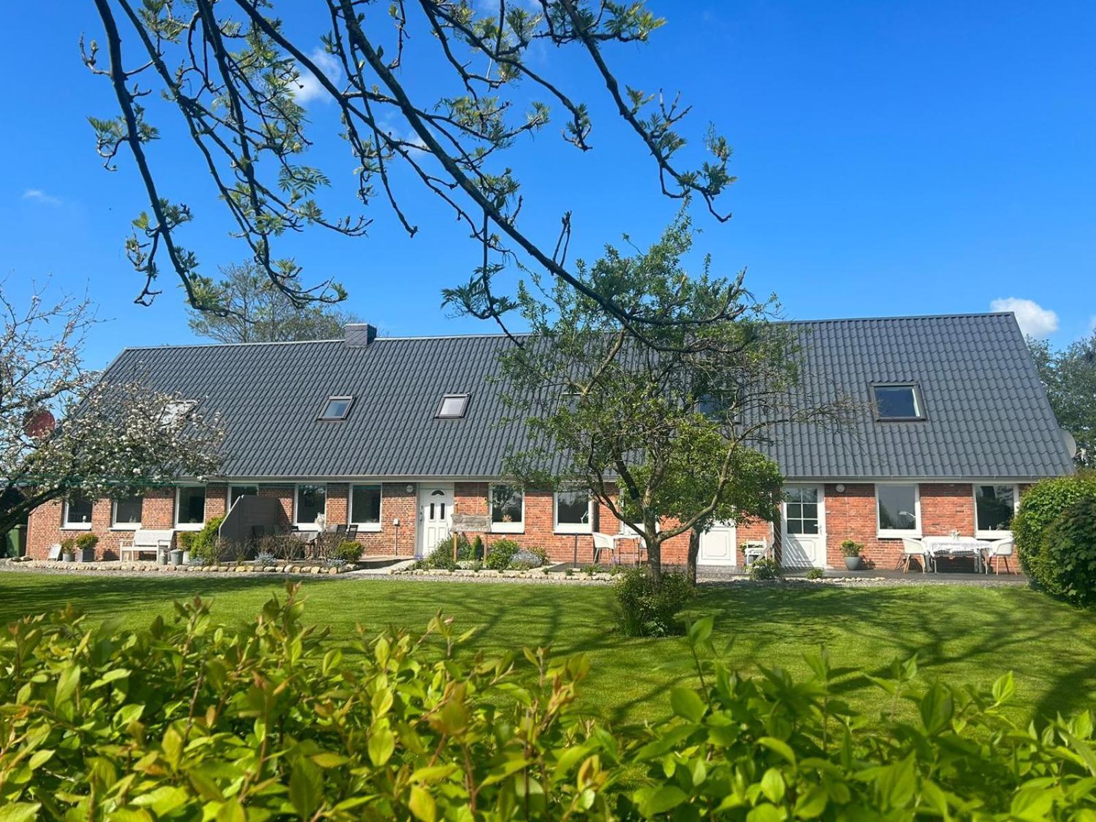 House Louise. Apartment Risum-Lindholm Bagian luar foto
